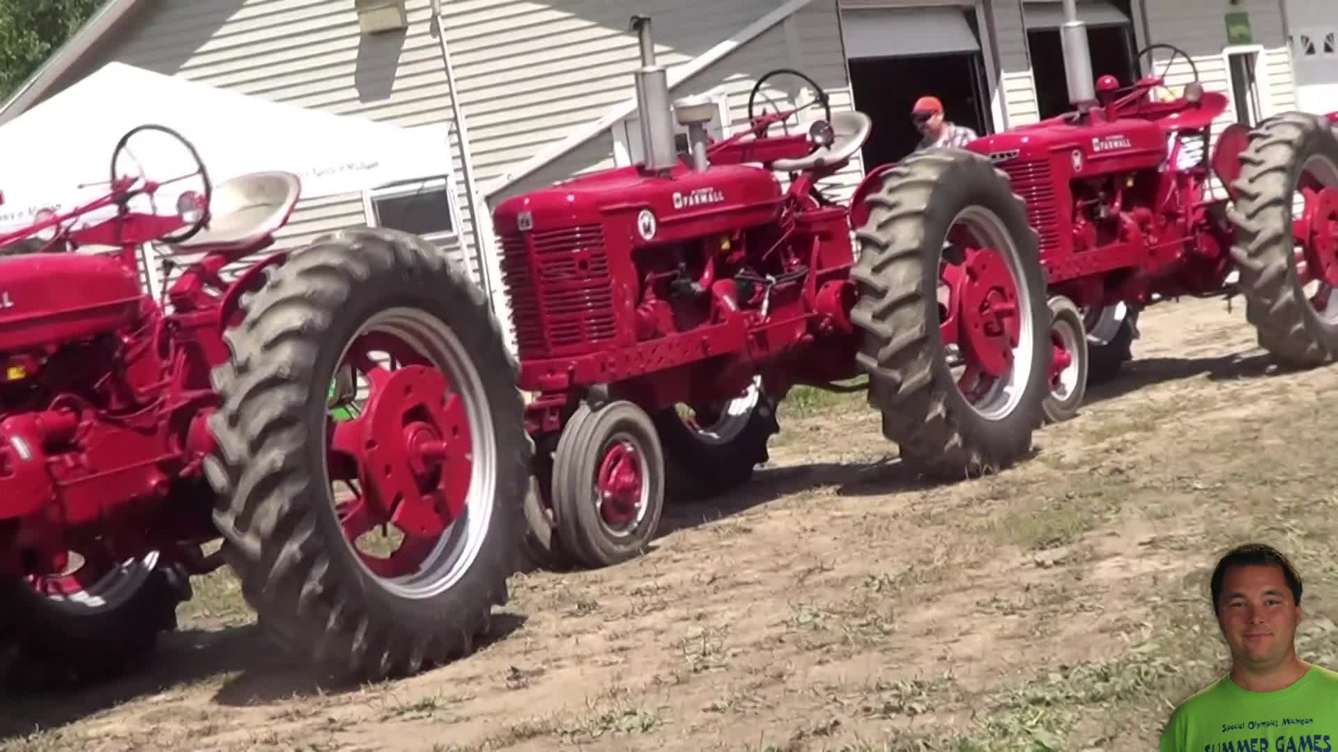 Thumbnail image for Kevin Davis Show - Tractor Show 2021